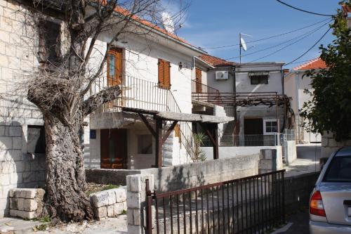 Fotografie z fotogalerie ubytování Holiday house with WiFi Okrug Gornji, Ciovo - 5253 v Trogiru
