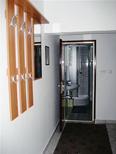 Apartments with parking space Podstrana, Split - 5250
