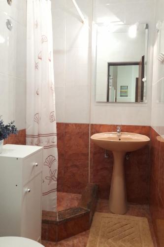 Bilik mandi di Apartments with parking space Sveti Anton, Krk - 5288