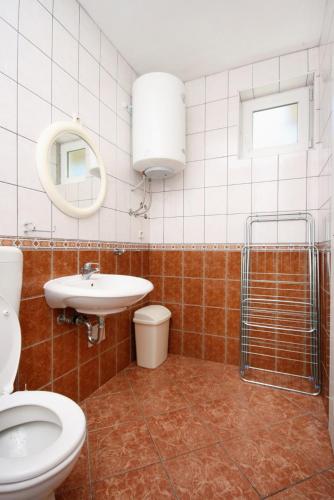 Studio Baska 5450b