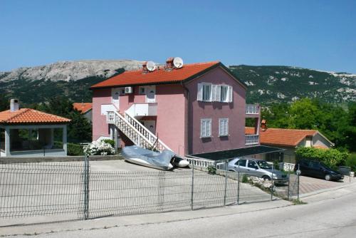 Zdjęcie z galerii obiektu Apartment Baska 5450a w Bašce