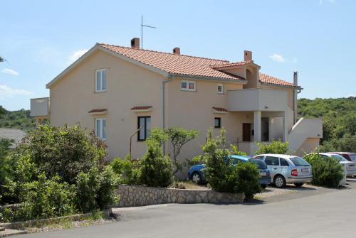 Rooms with a parking space Krk - 5360