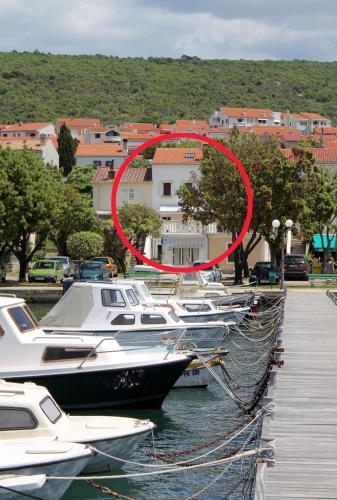 Apartments by the sea Punat, Krk - 5329