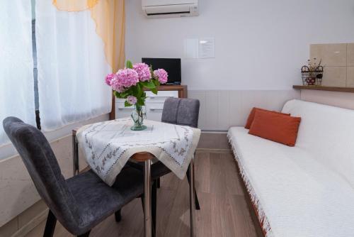 Posezení v ubytování Apartments by the sea Punat, Krk - 5351