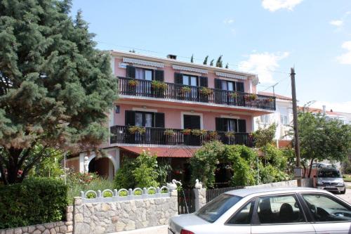 Fotografie z fotogalerie ubytování Apartments and rooms with parking space Punat, Krk - 5363 v destinaci Punat