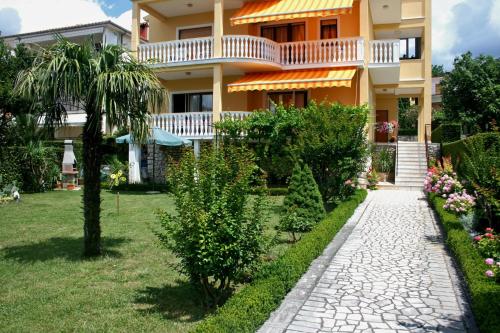 Zahrada ubytování Apartments with a parking space Selce, Crikvenica - 5513