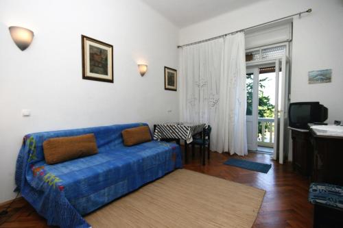 Apartments by the sea Crikvenica - 5563