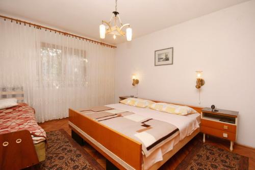 Apartment Crikvenica 5595a
