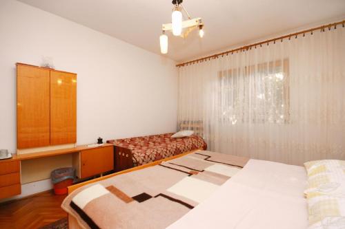 Apartment Crikvenica 5595a