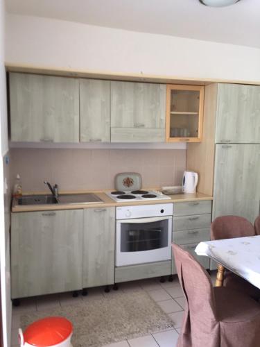 Apartment Novi Vinodolski 5537a
