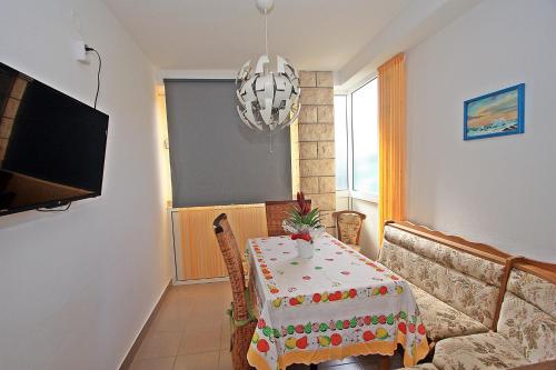Apartment Supetar 5665a