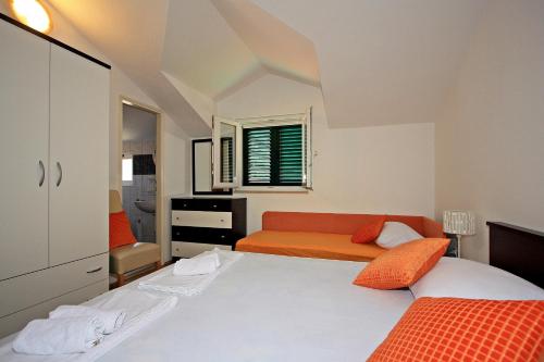 Apartment Supetar 5662b