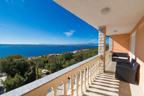 Family-friendly apartments with swimming pool Dramalj, Crikvenica - 5594