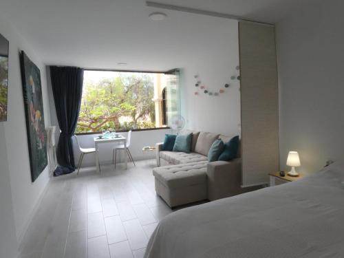 Sweet White studio in Arona