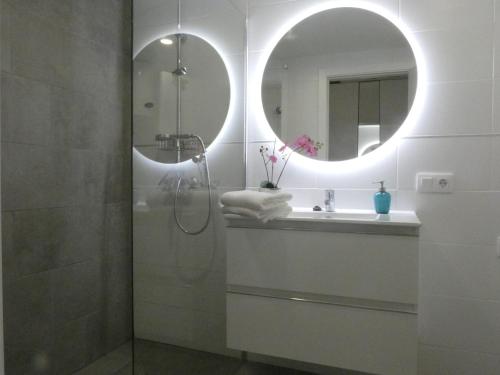 Sweet White studio in Arona