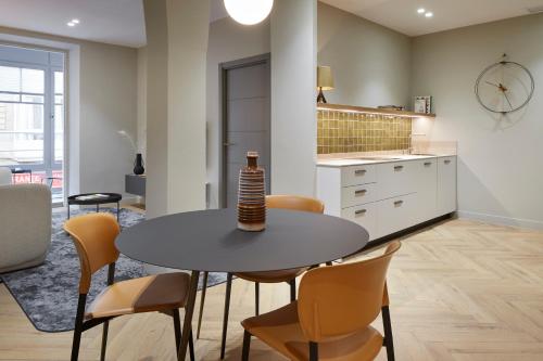 Azoka Suite by FeelFree Rentals