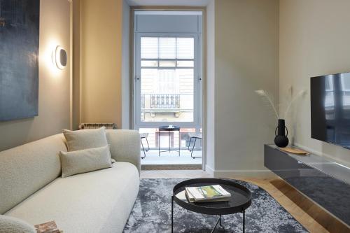 Azoka Suite by FeelFree Rentals