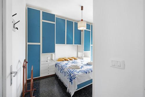 Ένα ή περισσότερα κρεβάτια σε δωμάτιο στο Attico di Silvy e Kikka