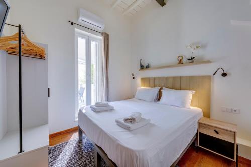 The Heart of Syra - Your Home in Ermoupolis