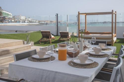 Villa Eden Beachfront Corralejo By Holidays Home