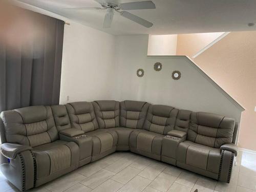 Serene family friendly townhouse in the wonderful Regal Palms photo 50