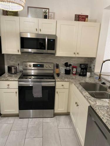 Serene family friendly townhouse in the wonderful Regal Palms photo 63