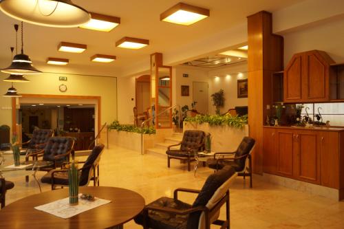 Komfort Hotel Platan 7815 Harkány, Bartok Bela 15 kép - 3