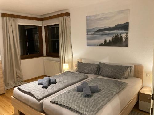 Ліжко або ліжка в номері Haus Waldblick