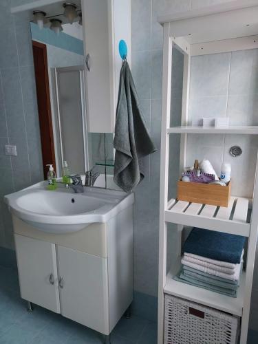 Phòng tắm tại Private Room near Treviso "Mira"