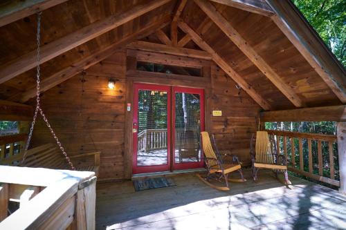 Gatlinburg Area Hottub Cabin - Ladyslipper photo 16