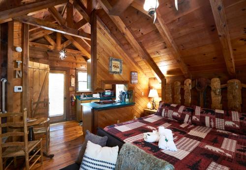 Gatlinburg Area Hottub Cabin - Ladyslipper photo 25