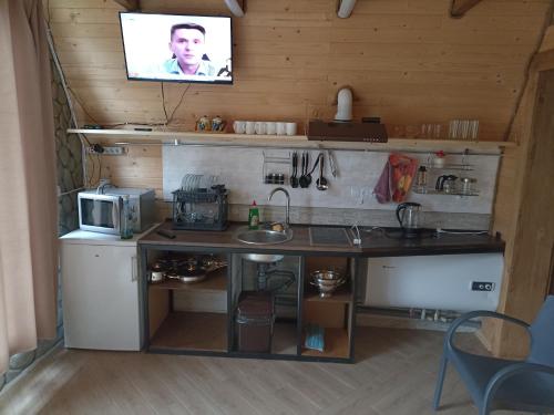 Küche/Küchenzeile in der Unterkunft Sadyba Lileya