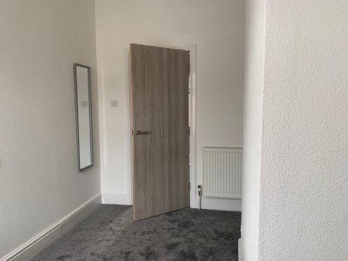 Gallery image of Comfortable 2 bedroom Apartment 7 Minute Walk to Train Station in Birmingham