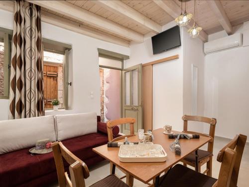 Vaggelis house