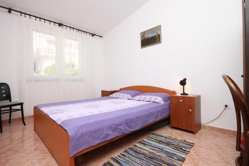 Apartments with parking space Pag - 6326