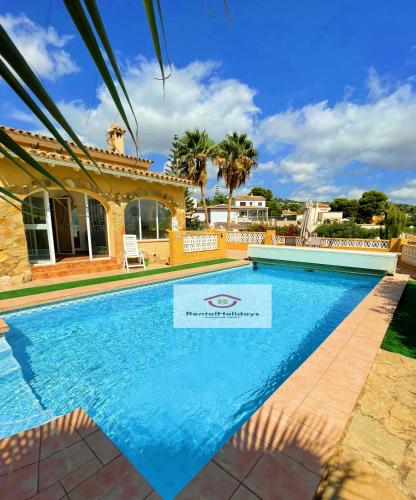 Booking.com: Chalet Benisa REF 068 , Benissa, Spanje . Boek ...
