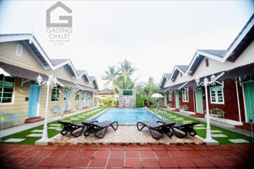 Piscina en o cerca de Gading Chalet