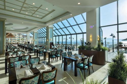 Ресторан / й інші заклади харчування у Royal Teos Thermal Resort Clinic & Spa