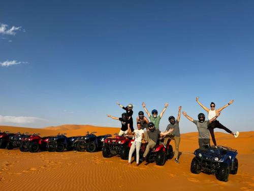 Photo de la galerie de l'établissement Les Roches Desert Camp, à Merzouga