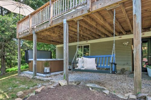 Foto dalla galleria di Pet-Friendly Home in Heart of Wine Country! a Linden
