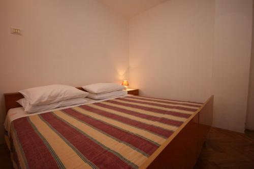 Apartments with WiFi Pula - 6987