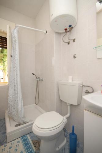 Apartments with parking space Umag - 6978
