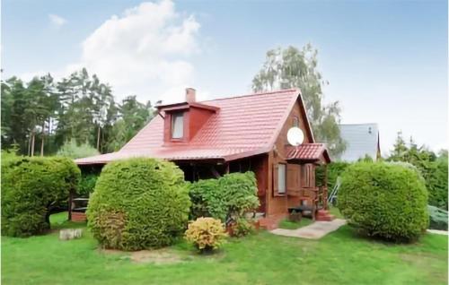 3 Bedroom Cozy Home In Kopalino