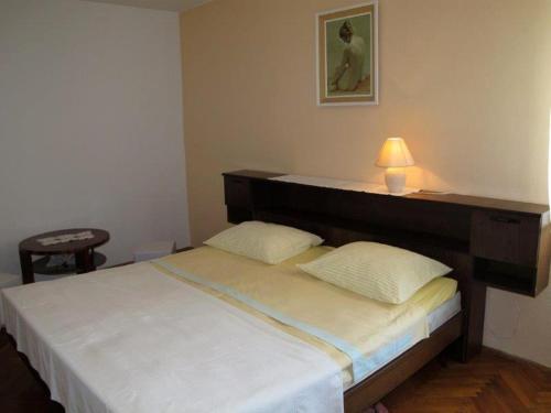 Ένα ή περισσότερα κρεβάτια σε δωμάτιο στο Apartments with a parking space Pomer, Medulin - 7035