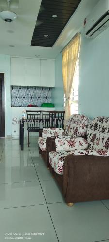 Ruang duduk di S PICE Arena Homestay