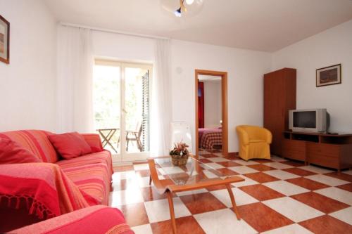 Apartments with a parking space Rovinj - 7113