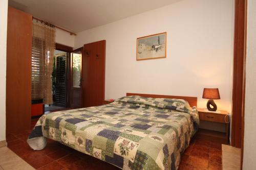 Apartments with parking space Umag - 7171