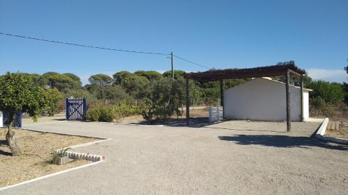 Gallery image of Olivia Country House Melides - House with swimming pool near the beach in Melides