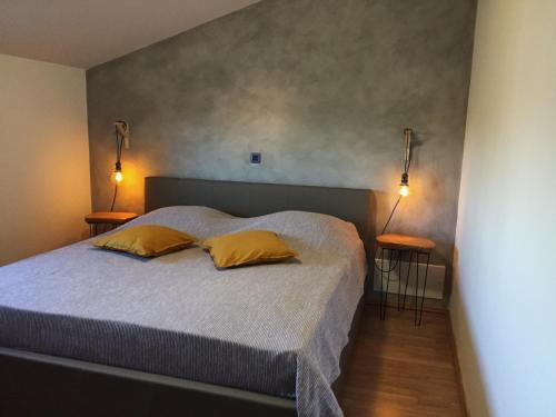 Apartments with parking space Medulin - 7295