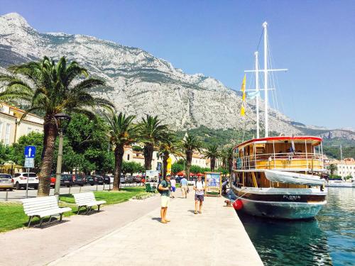 Traditional gulet, cruises & events